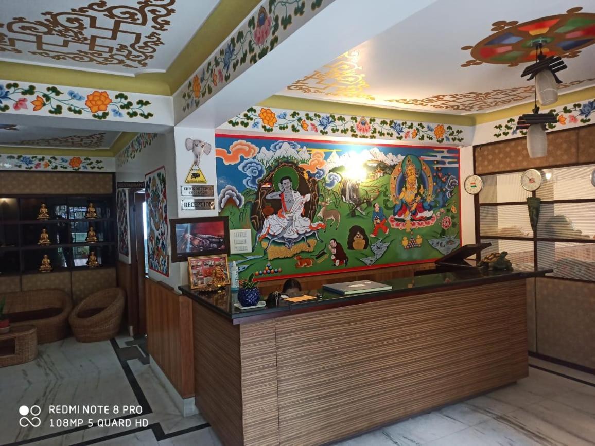 Dwang Rumtek Resort Tādong Εξωτερικό φωτογραφία